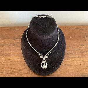 Vintage Full Rhinestone Necklace with large teardrop Pendant 15 inch length